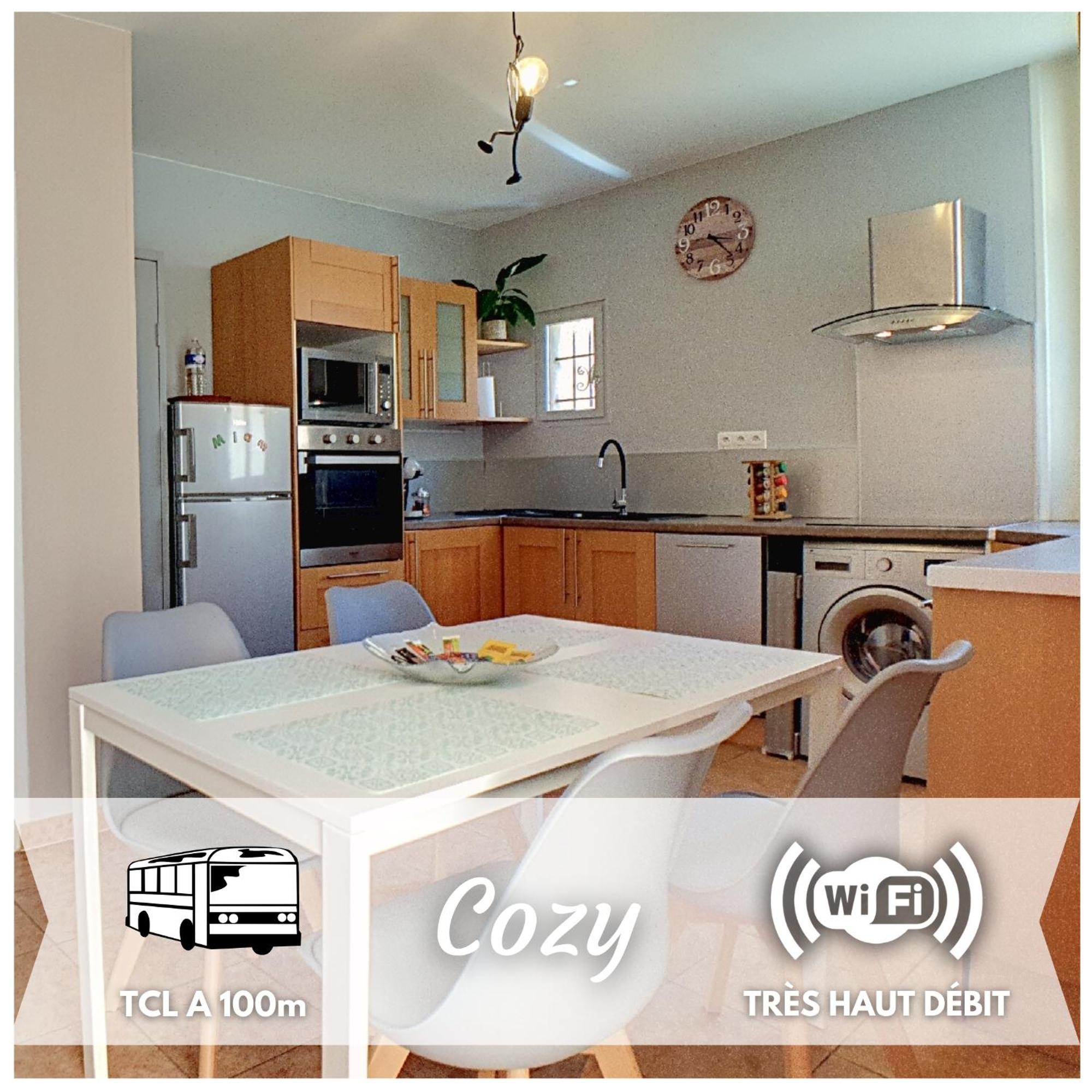 Stop Chez M Cozy # Qualite # Confort # Simplicite Pierre-Bénite Kültér fotó